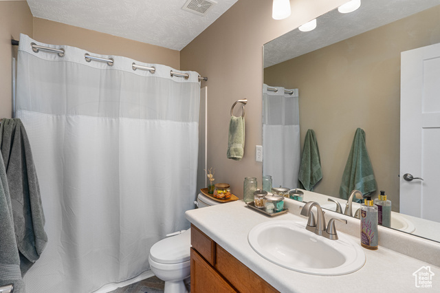 Photo 33 for MLS #2104490 at 6718 W Halter Creek Way