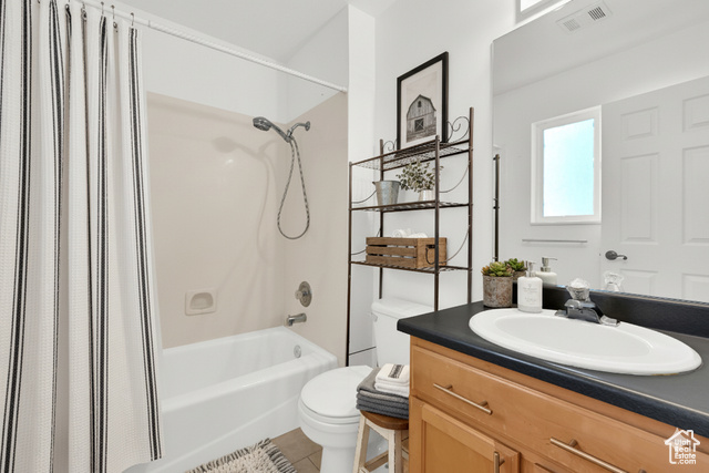 Photo 7 for MLS #2104491 at 4591 S 1000 East