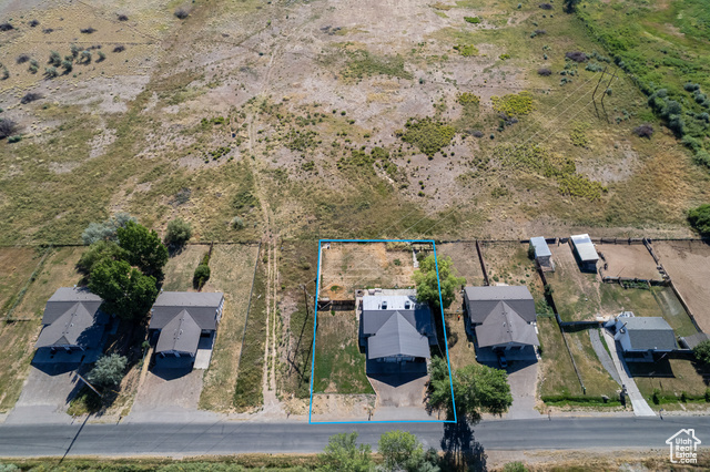 Photo 3 for MLS #2104501 at 828 N 1500 East