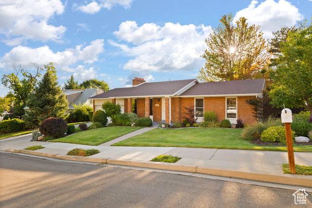Photo 3 for MLS #2104521 at 3985 N 850 East