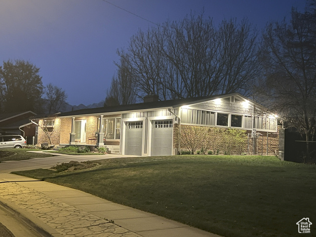 Photo 4 for MLS #2104547 at 424 E Shamrock Dr