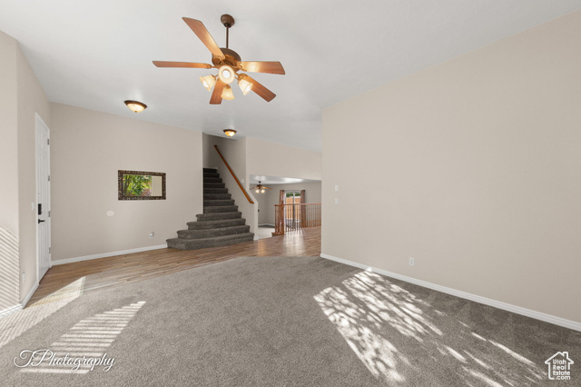 Photo 4 for MLS #2104552 at 693 E Castle Stone Dr
