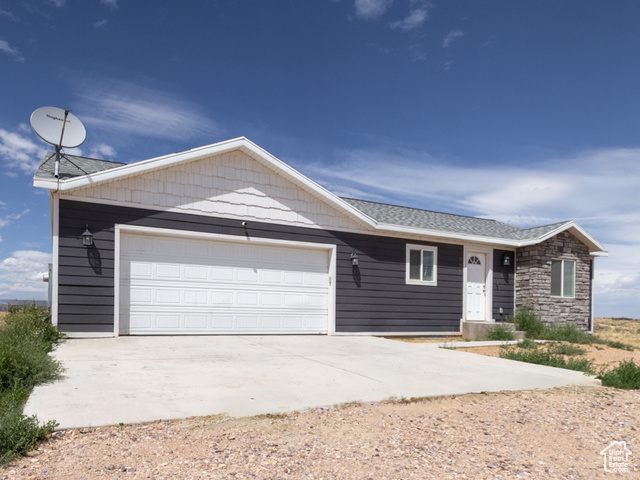 MLS #2104557 - 539 E River Heights Dr