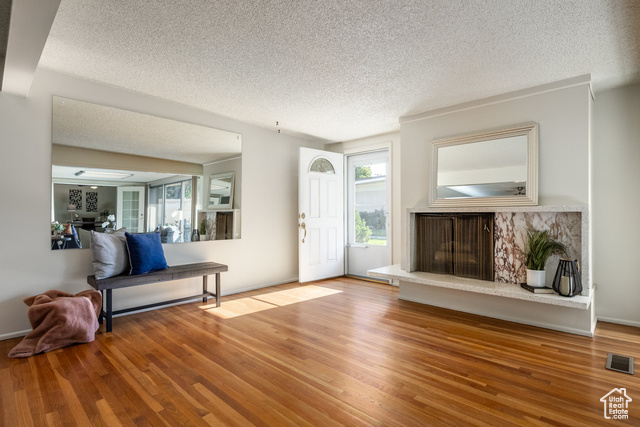 Photo 6 for MLS #2104559 at 3669 S 860 East #29