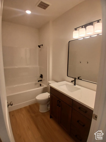 Photo 12 for MLS #2104565 at 1113 E 160 North