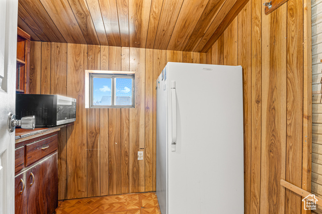Photo 8 for MLS #2104568 at 106 W 400 North