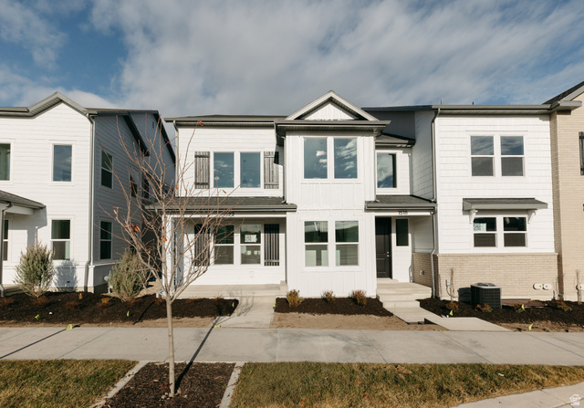 1522 W Talus Ridge Dr #938
                     MLS #2104585