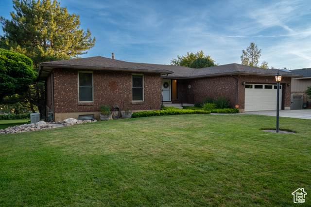 Photo 3 for MLS #2104587 at 731 W 3750 North
