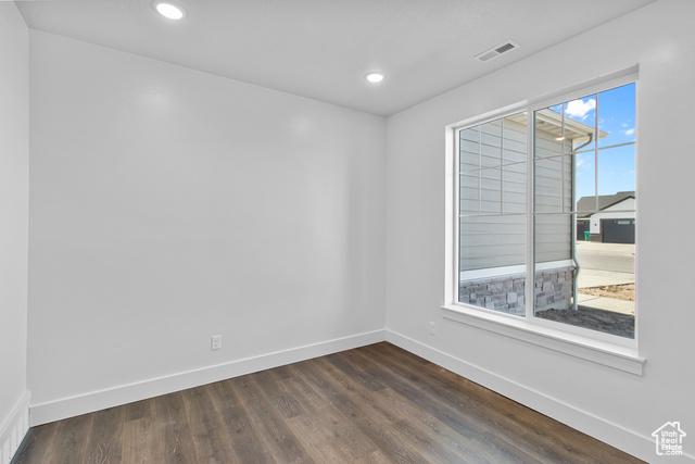 Photo 6 for MLS #2104594 at 5389 W 3850 South #22
