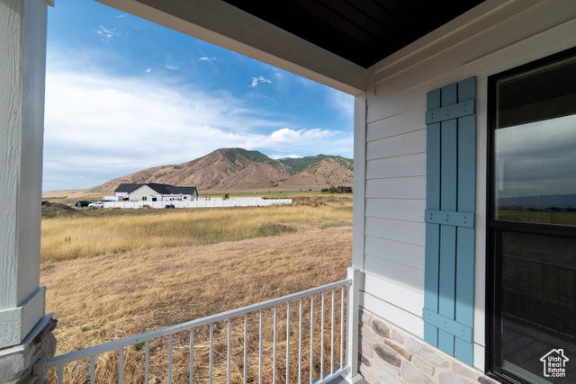 Photo 6 for MLS #2104629 at 2288 N Lincoln Ln #A/B