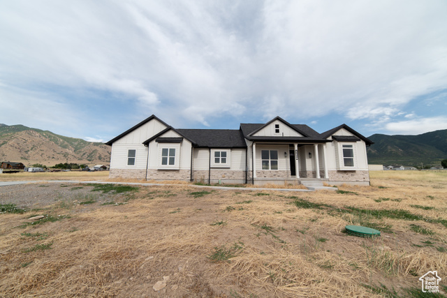 Photo 41 for MLS #2104629 at 2288 N Lincoln Ln #A/B