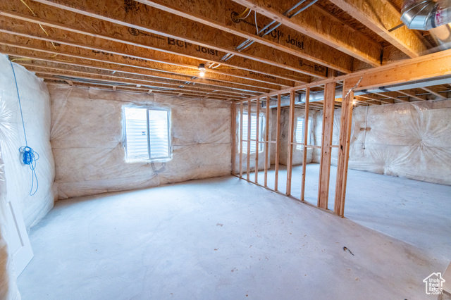 Photo 33 for MLS #2104629 at 2288 N Lincoln Ln #A/B