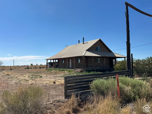 75 N MEADOW LN, La Sal UT 84530