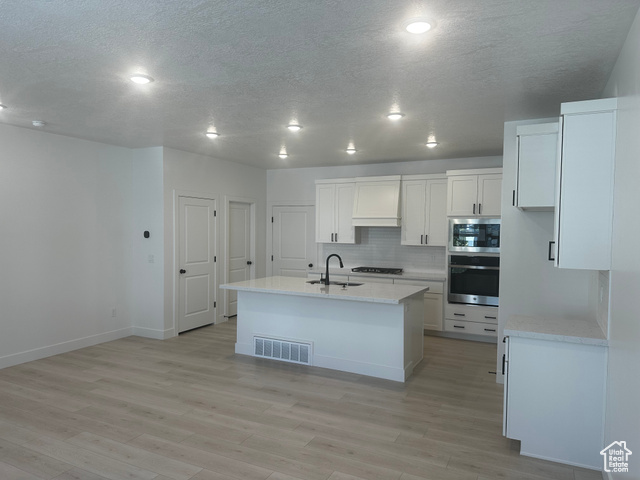 Photo 4 for MLS #2104646 at 80 S Moonlit Rd