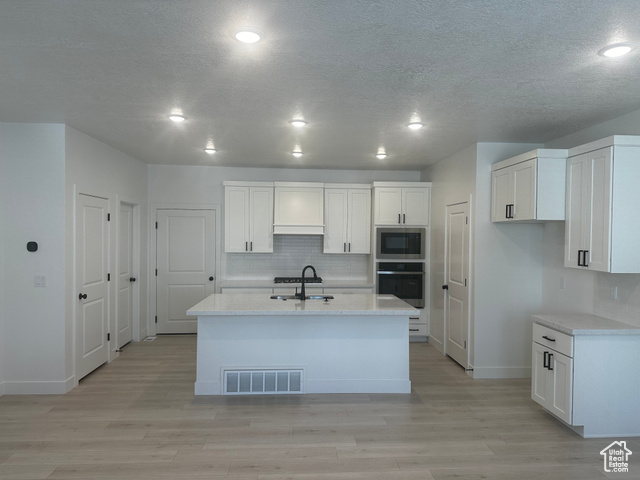 Photo 3 for MLS #2104646 at 80 S Moonlit Rd