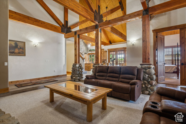 Photo 11 for MLS #2104647 at 2732 W Lizzi Cv