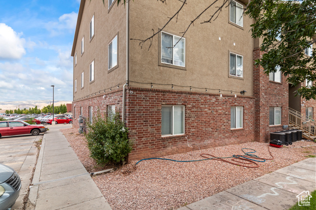 Photo 26 for MLS #2104671 at 797 W 50 North