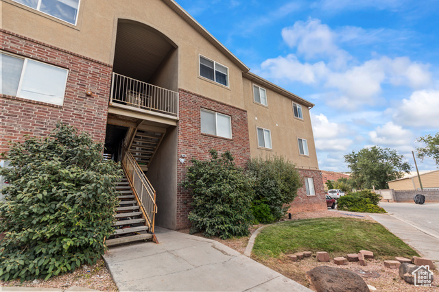 Photo 34 for MLS #2104672 at 819 W 50 North