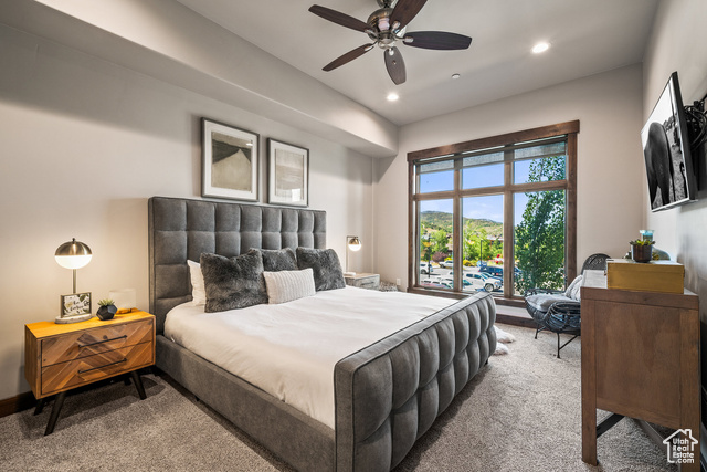 Photo 11 for MLS #2104683 at 3793 Blackstone Dr #1B