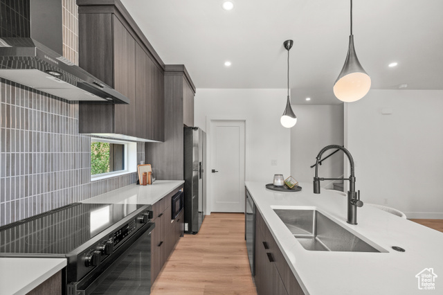Photo 16 for MLS #2104697 at 529 E Warnock Ave #A
