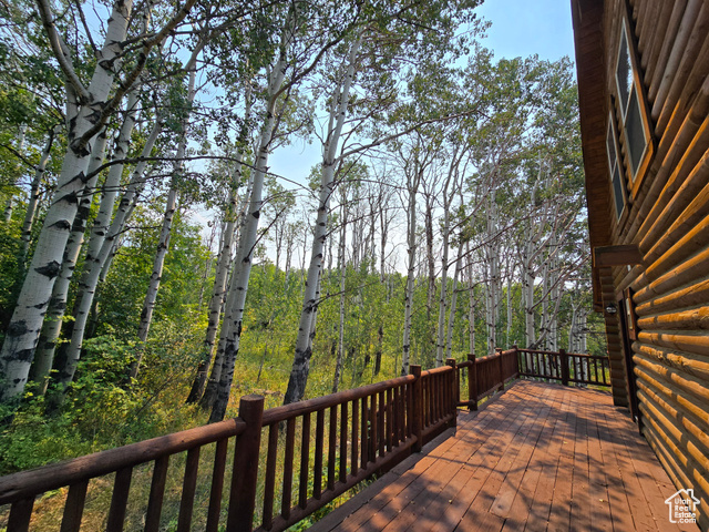 Photo 7 for MLS #2104722 at 725 E Wolf Hollow Rd