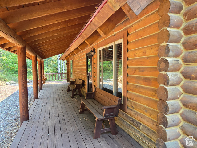Photo 23 for MLS #2104722 at 725 E Wolf Hollow Rd