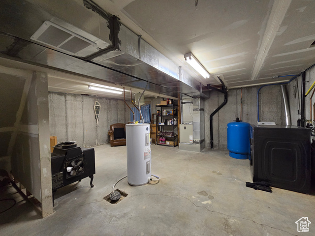 Photo 29 for MLS #2104722 at 725 E Wolf Hollow Rd