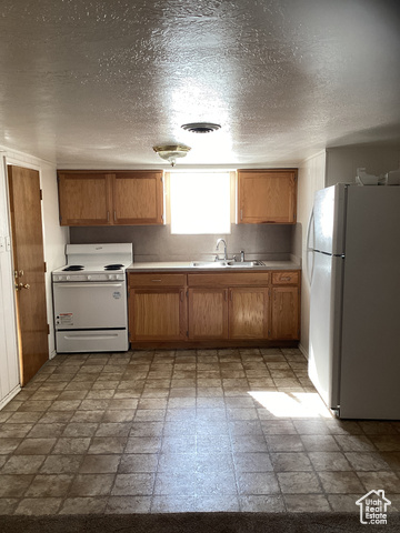 Photo 18 for MLS #2104725 at 144 S 300 East