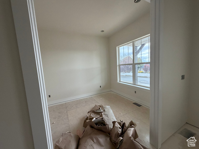 Photo 8 for MLS #2104733 at 1204 N 1875 East #5