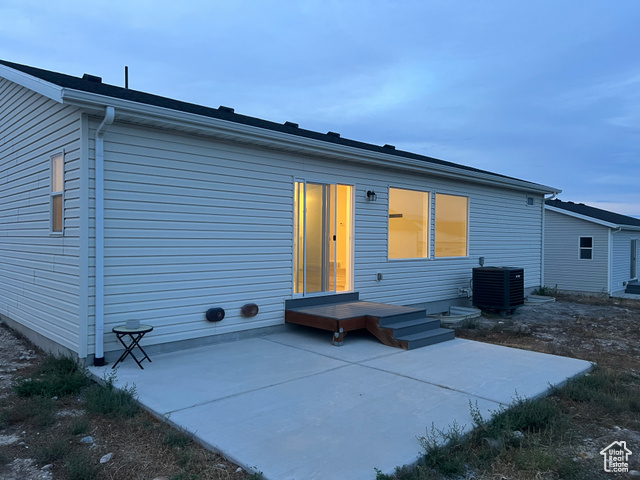 Photo 8 for MLS #2104737 at 1163 W Rocky Way