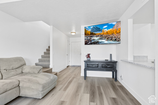 Photo 25 for MLS #2104755 at 275 S Valley View Dr #J202