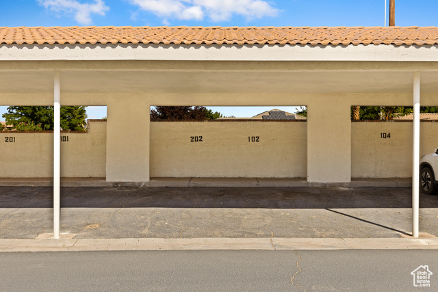 Photo 32 for MLS #2104755 at 275 S Valley View Dr #J202