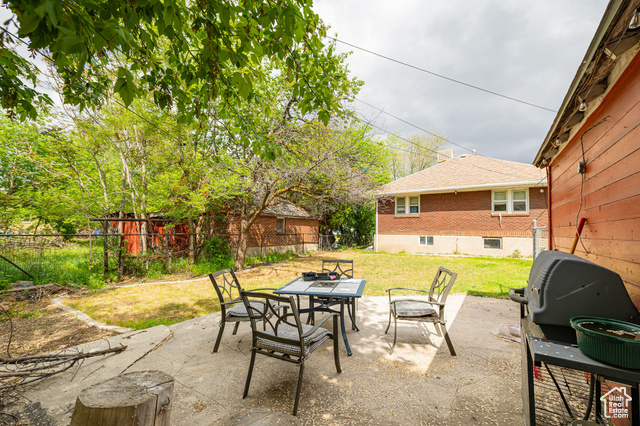 Photo 30 for MLS #2104756 at 2735 Liberty Ave