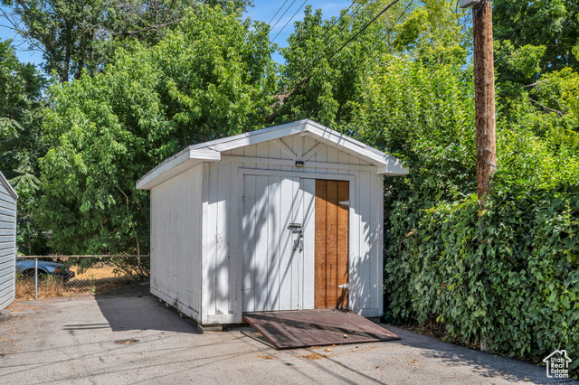 Photo 9 for MLS #2104766 at 1843 S 900 East