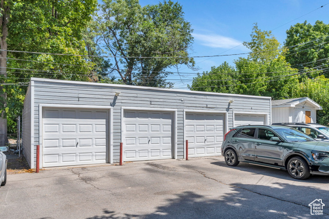 Photo 8 for MLS #2104766 at 1843 S 900 East