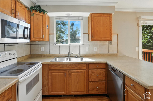 Photo 5 for MLS #2104774 at 3463 W 5585 South