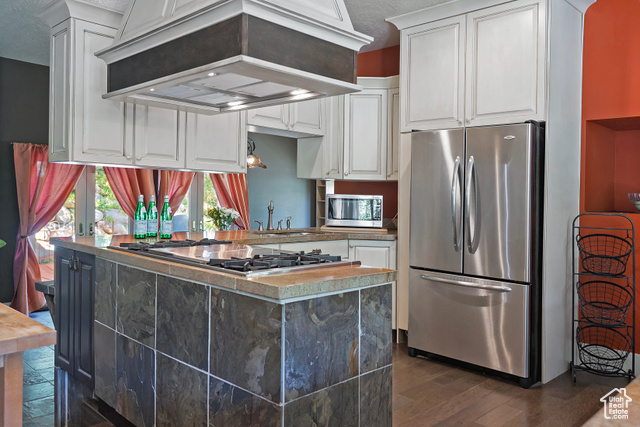 Photo 13 for MLS #2104781 at 4436 E Kenbridge Ct