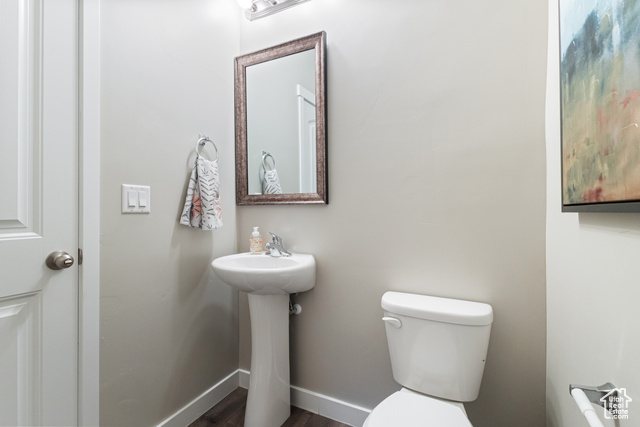 Photo 15 for MLS #2104782 at 519 S Valkyries Ln