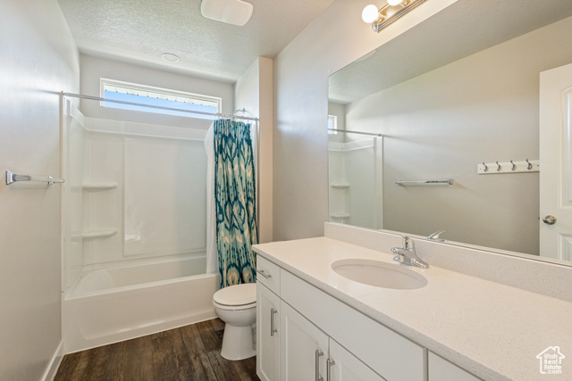 Photo 12 for MLS #2104782 at 519 S Valkyries Ln