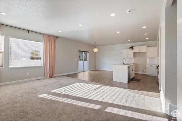 Photo 3 for MLS #2104782 at 519 S Valkyries Ln