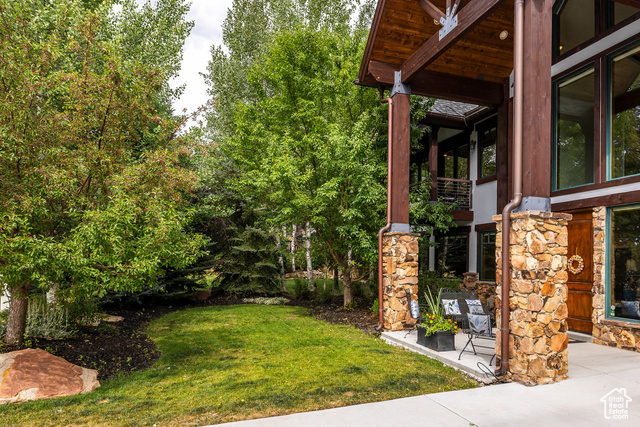Photo 46 for MLS #2104789 at 2054 Paddington Dr