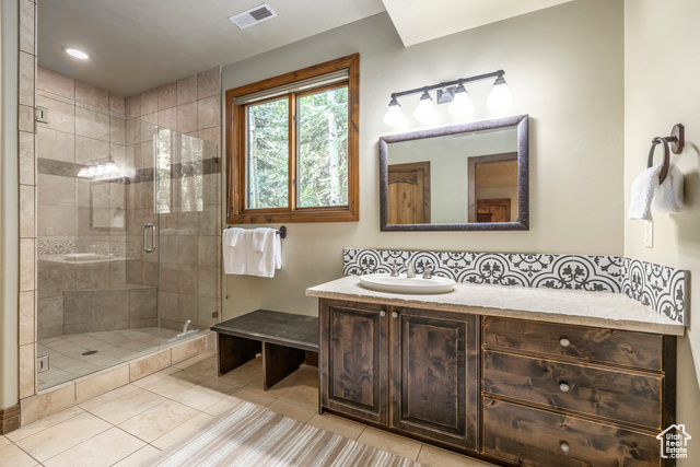 Photo 35 for MLS #2104789 at 2054 Paddington Dr