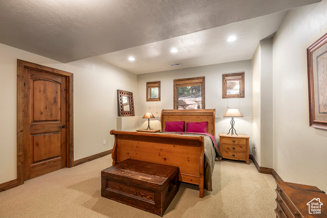Photo 41 for MLS #2104789 at 2054 Paddington Dr
