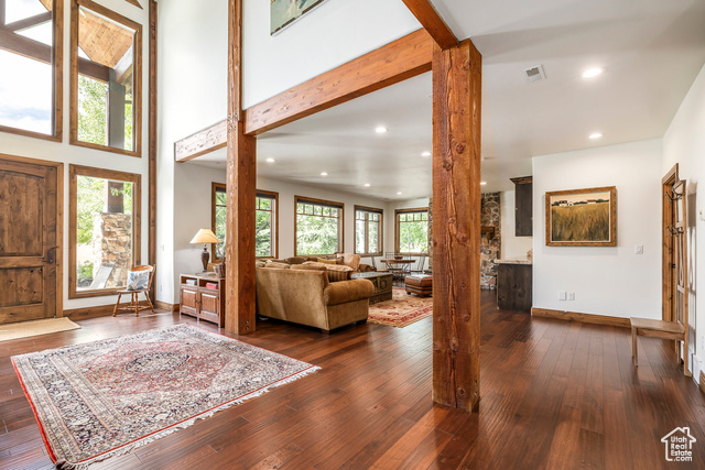 Photo 43 for MLS #2104789 at 2054 Paddington Dr