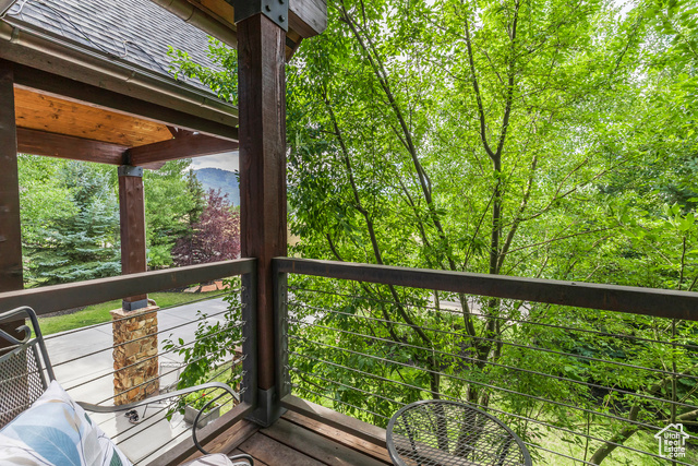 Photo 14 for MLS #2104789 at 2054 Paddington Dr