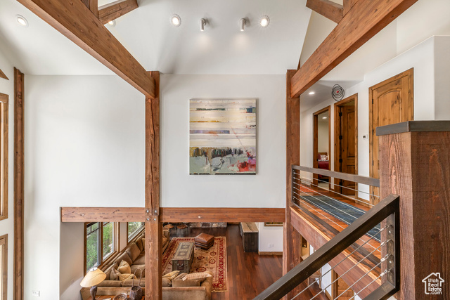 Photo 20 for MLS #2104789 at 2054 Paddington Dr