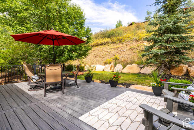 Photo 50 for MLS #2104789 at 2054 Paddington Dr