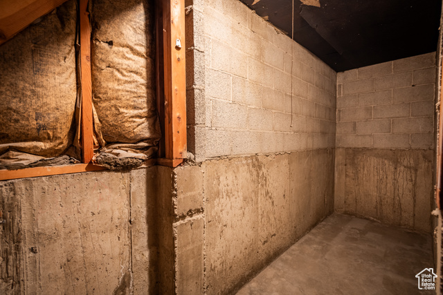 Photo 28 for MLS #2104795 at 966 W Pioneer Cir