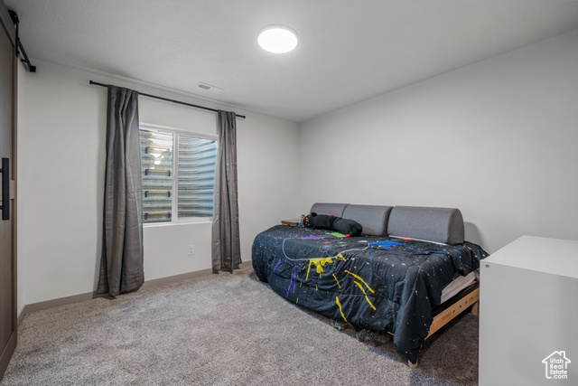 Photo 30 for MLS #2104810 at 102 E Crown Point Dr