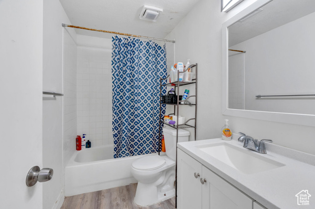 Photo 19 for MLS #2104816 at 4924 S Rayford Cir